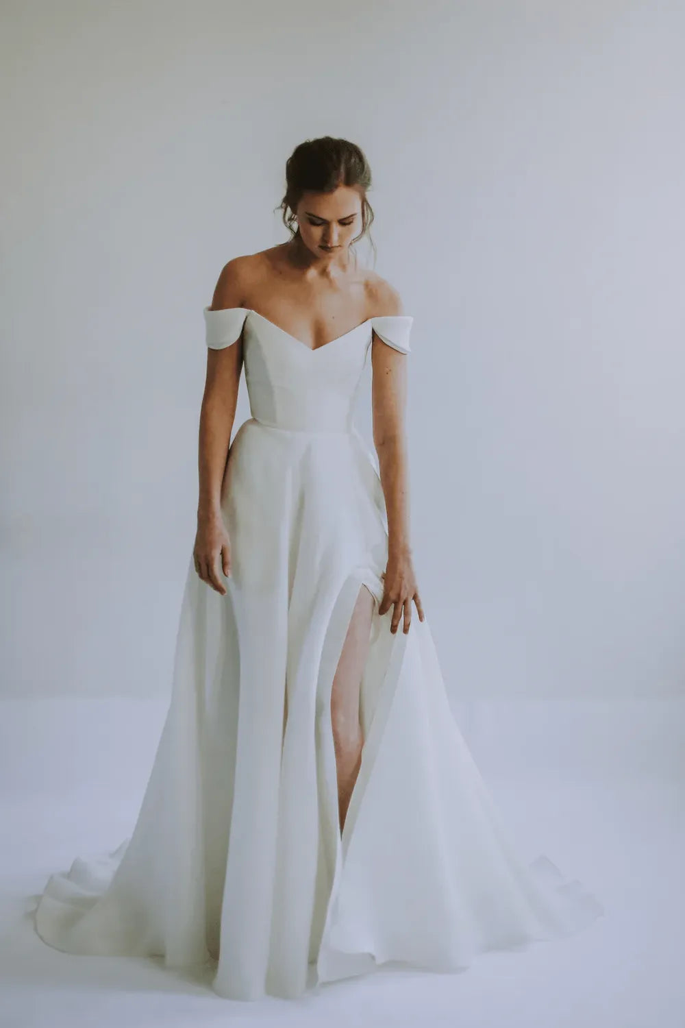 The Smart Bride's Guide to Off-the-Rack Wedding Dresses