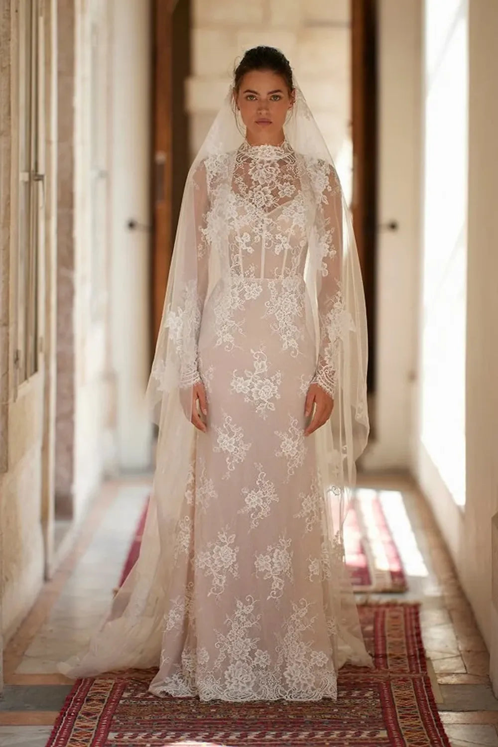 Arava Polak: The Art of Sculptural Bridal Beauty
