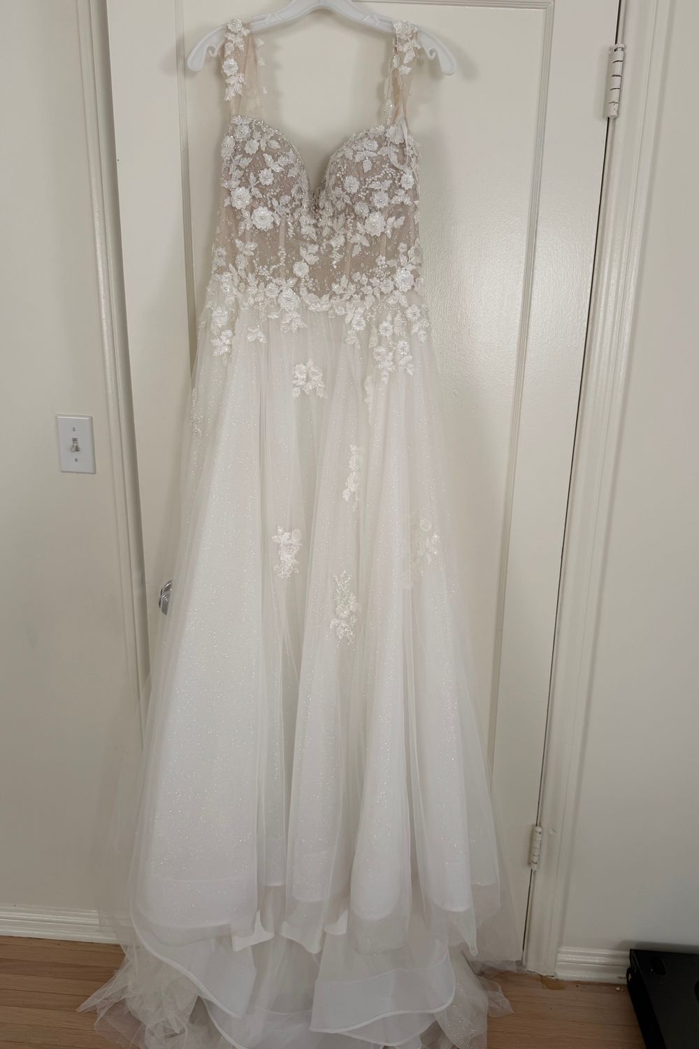 The Quiet Perfection of Signore SRL's A-Line Bridal Vision