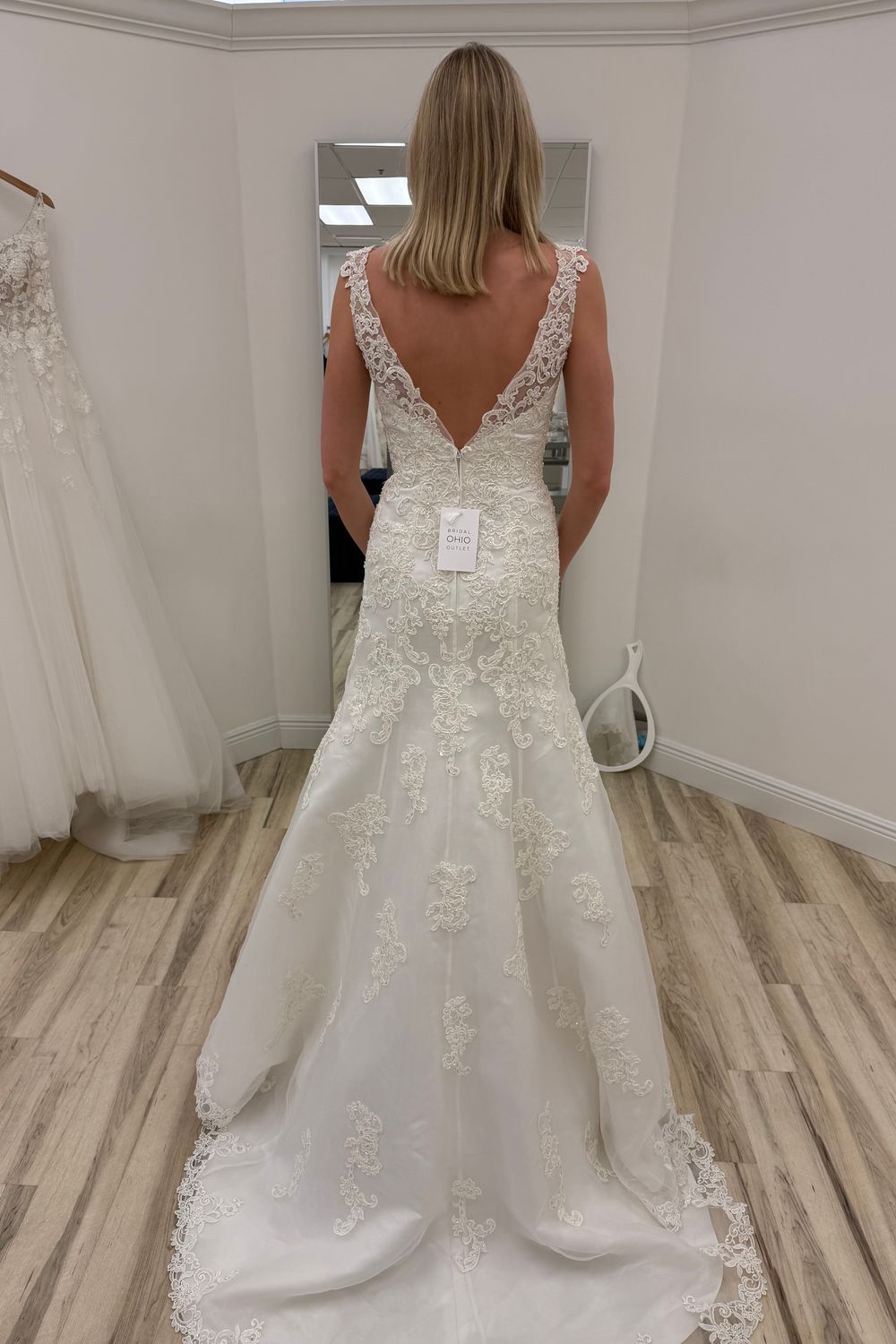 The Art of the Curve: Symphony Bridal's Trumpet Gowns at Kleinfeld Again