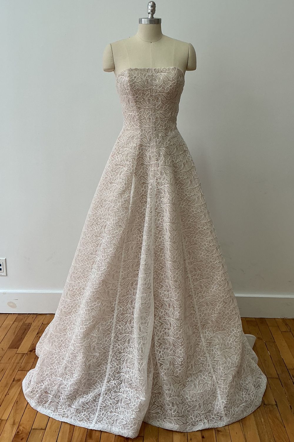 Fairy Tale, Redefined: Jaclyn Whyte Ball Gowns Worth Every Inch of Tulle
