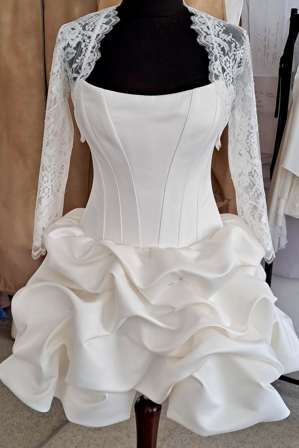The Fit & Flare Mini: A Custom-Made Gown That Rewrites the Rules