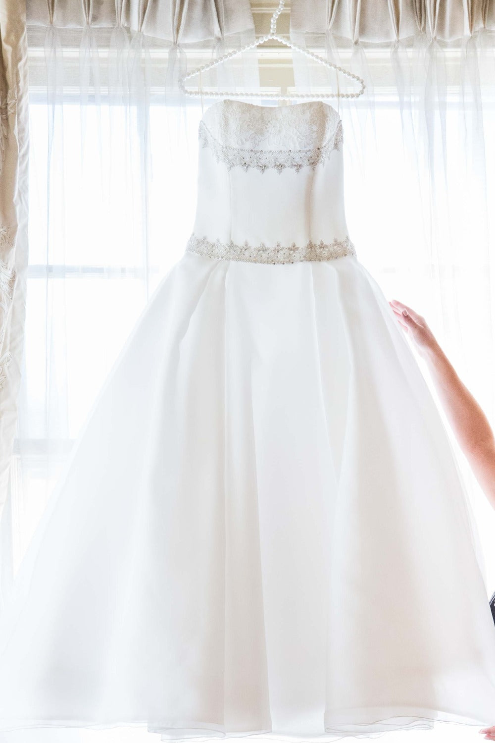 Edgardo Bonilla's Accessible Luxury: Designer Excellence Under $1500