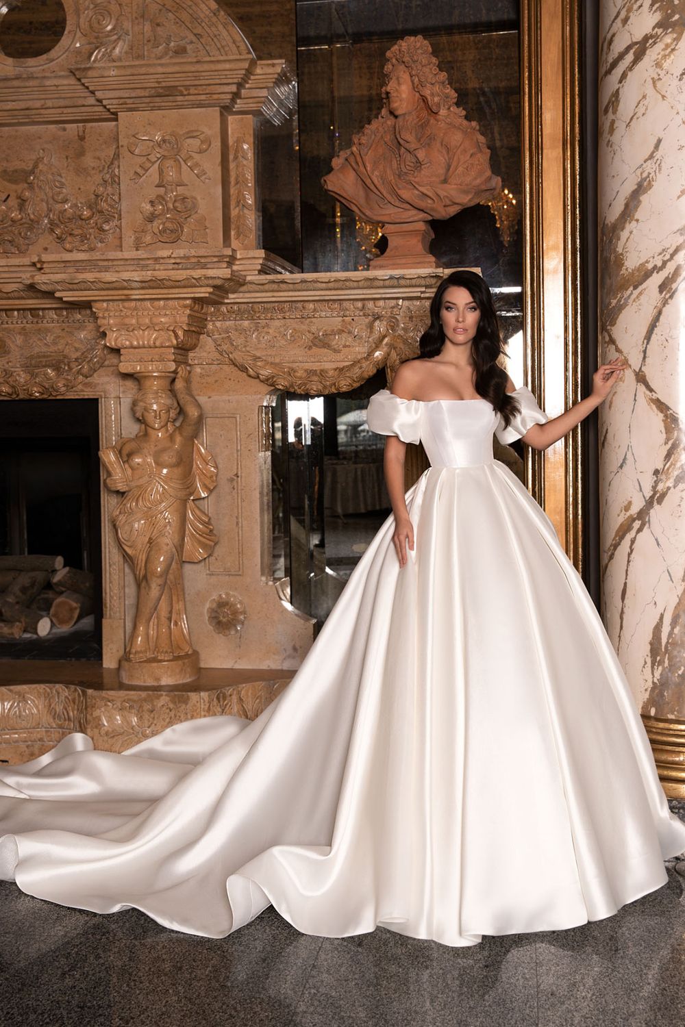 knee length dresses for ladies Plus-Size Off-The-Shoulder Long Sleeve Tulle A-Line Wedding Dress