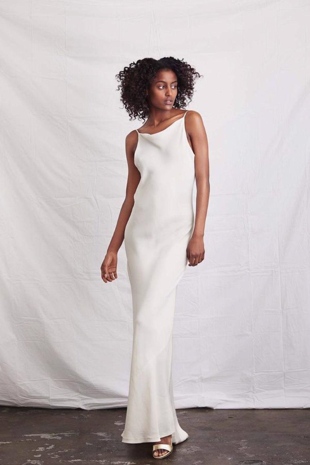 From Robe to Runway: The Ultimate Guide to Bride Get-Ready Outfits (Plus, What the MOB Should Wear)