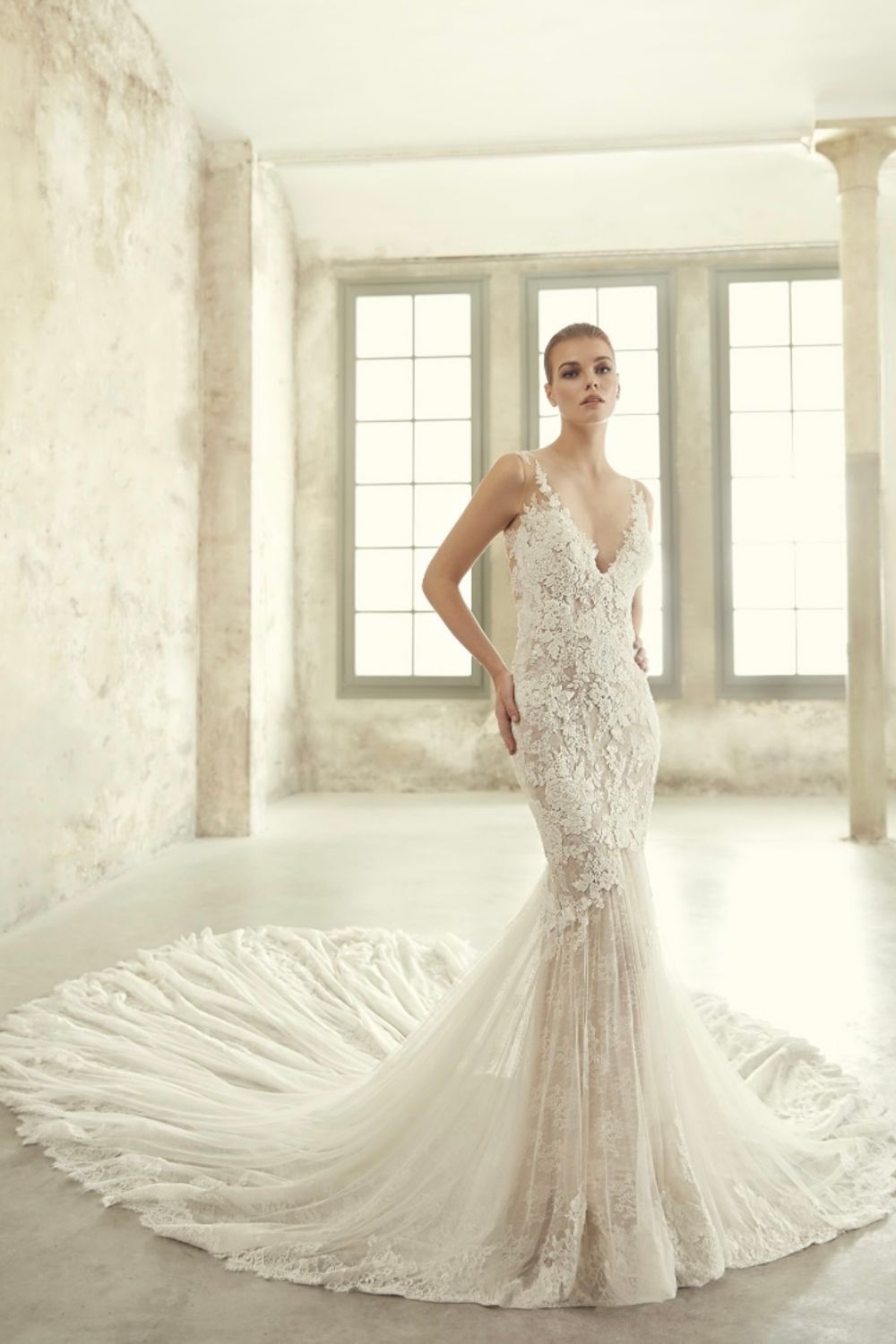 San Patrick Under $1,500: Spanish Bridal Luxury Within Reach