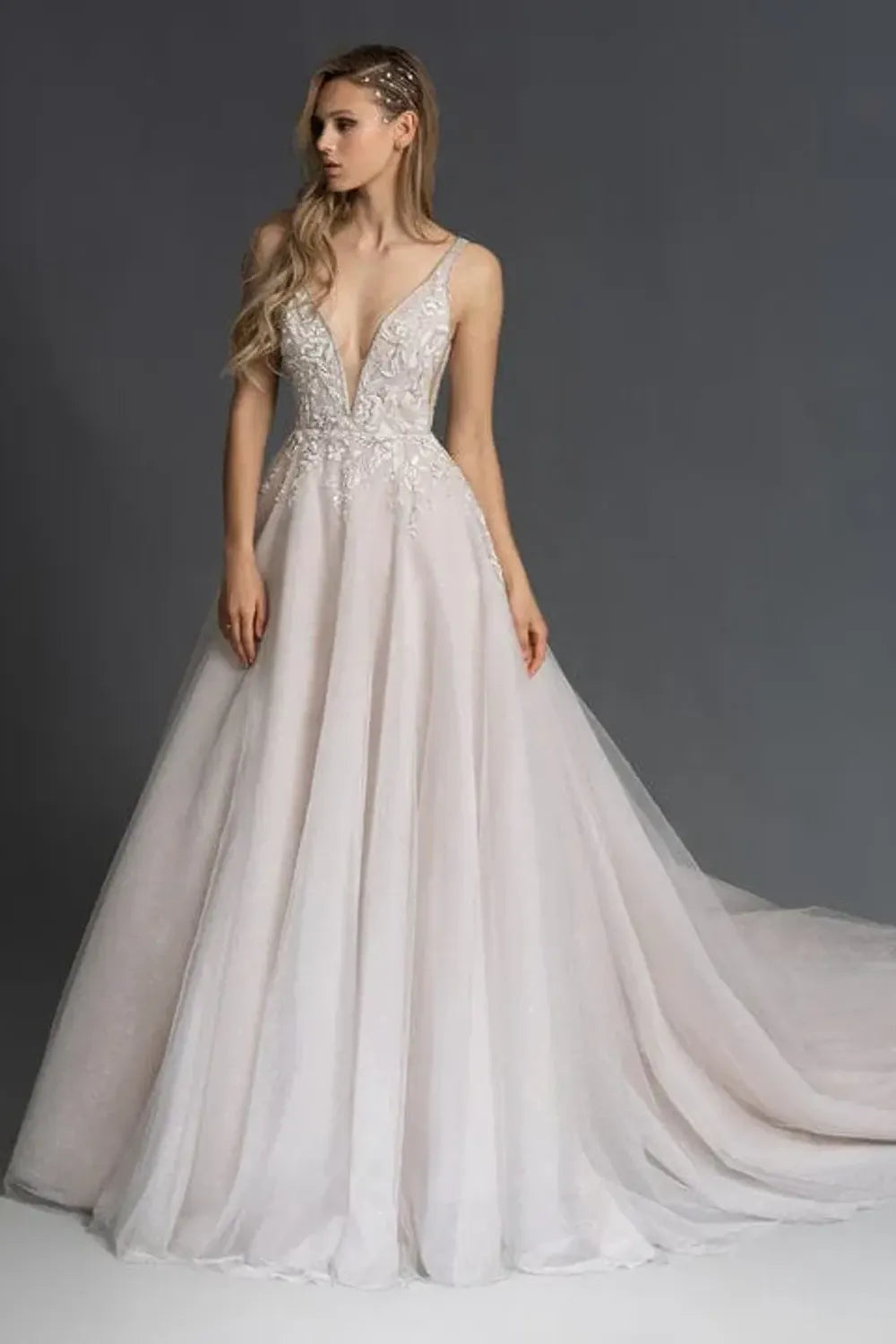 The Sweetest Details: Mary Jane Wedding Dresses for the Modern Romantic