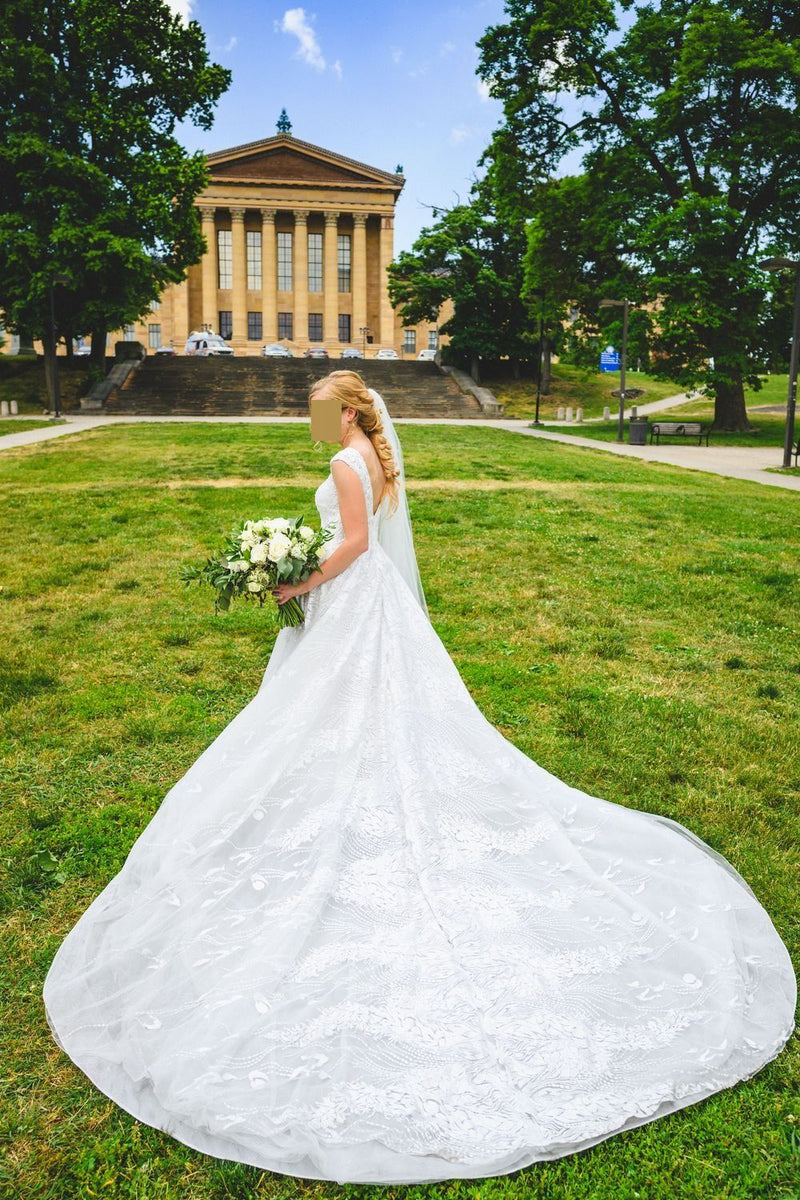wedding dress with short veil Bianco Ivory Single Tier Cut Edge Short Veil with 3D Flowers S493