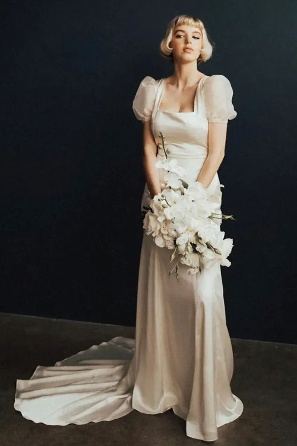 The Art of Understated Elegance: Chantel Lauren Sheath Wedding Dresses
