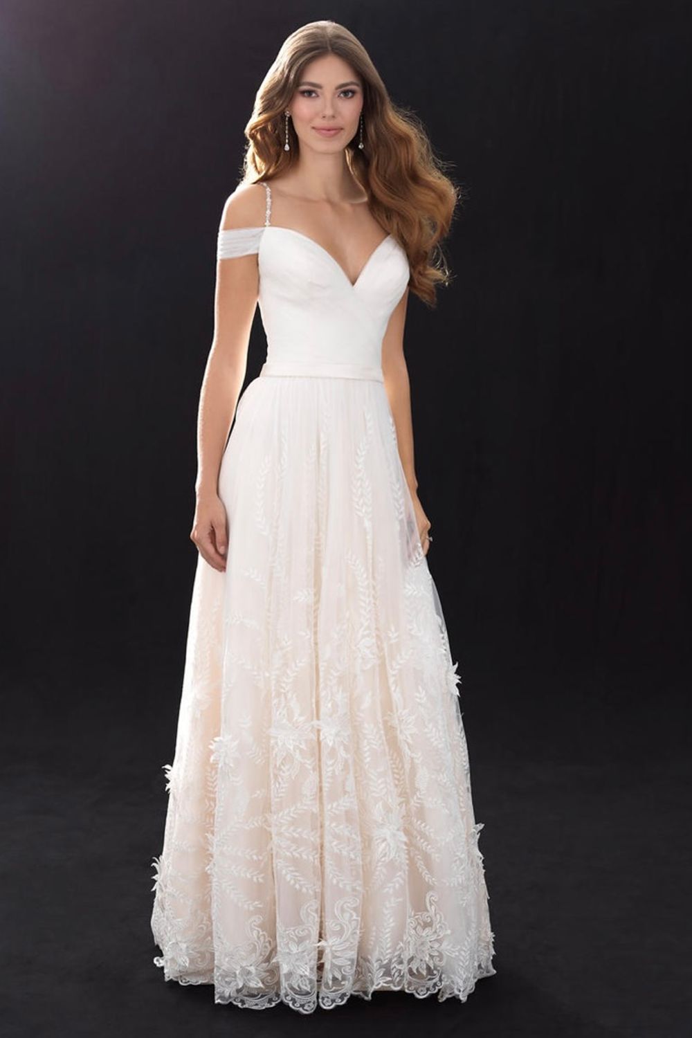 The Allure of Romantic Shoulder Details: From Cold Shoulder to Off-the-Shoulder Wedding Gowns