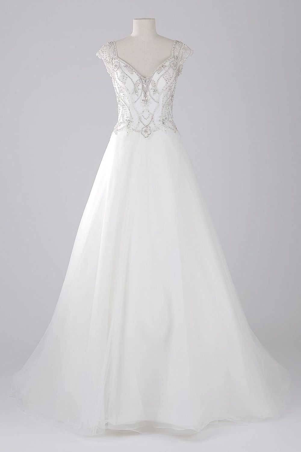 Dream Dress, Real Price: The OJO Gown Under $900 Worth Knowing About
