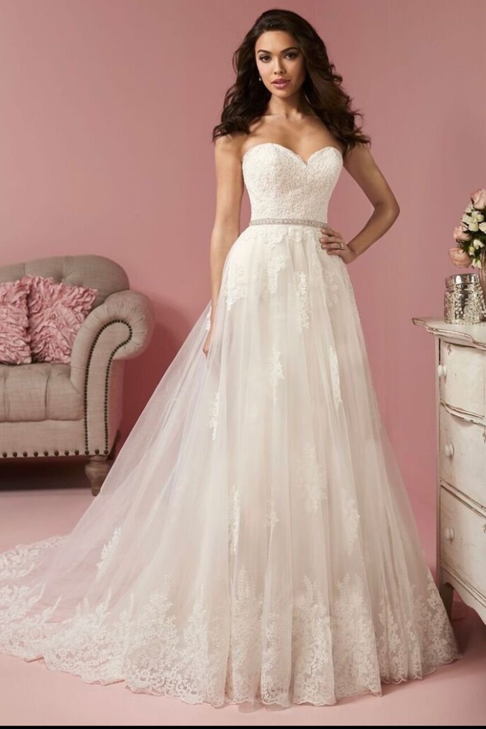The Enduring Grace of Jacquelin Exclusive A-Line Perfection