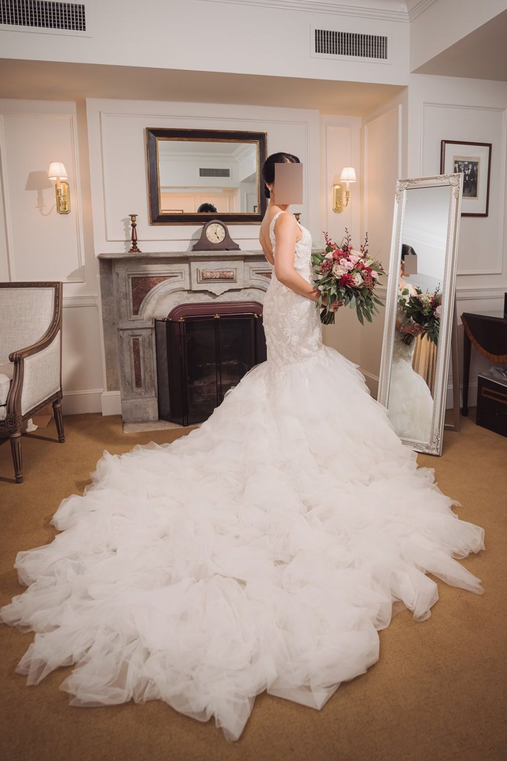 The Timeless Elegance of Floor Length Wedding Veils: A Complete Guide