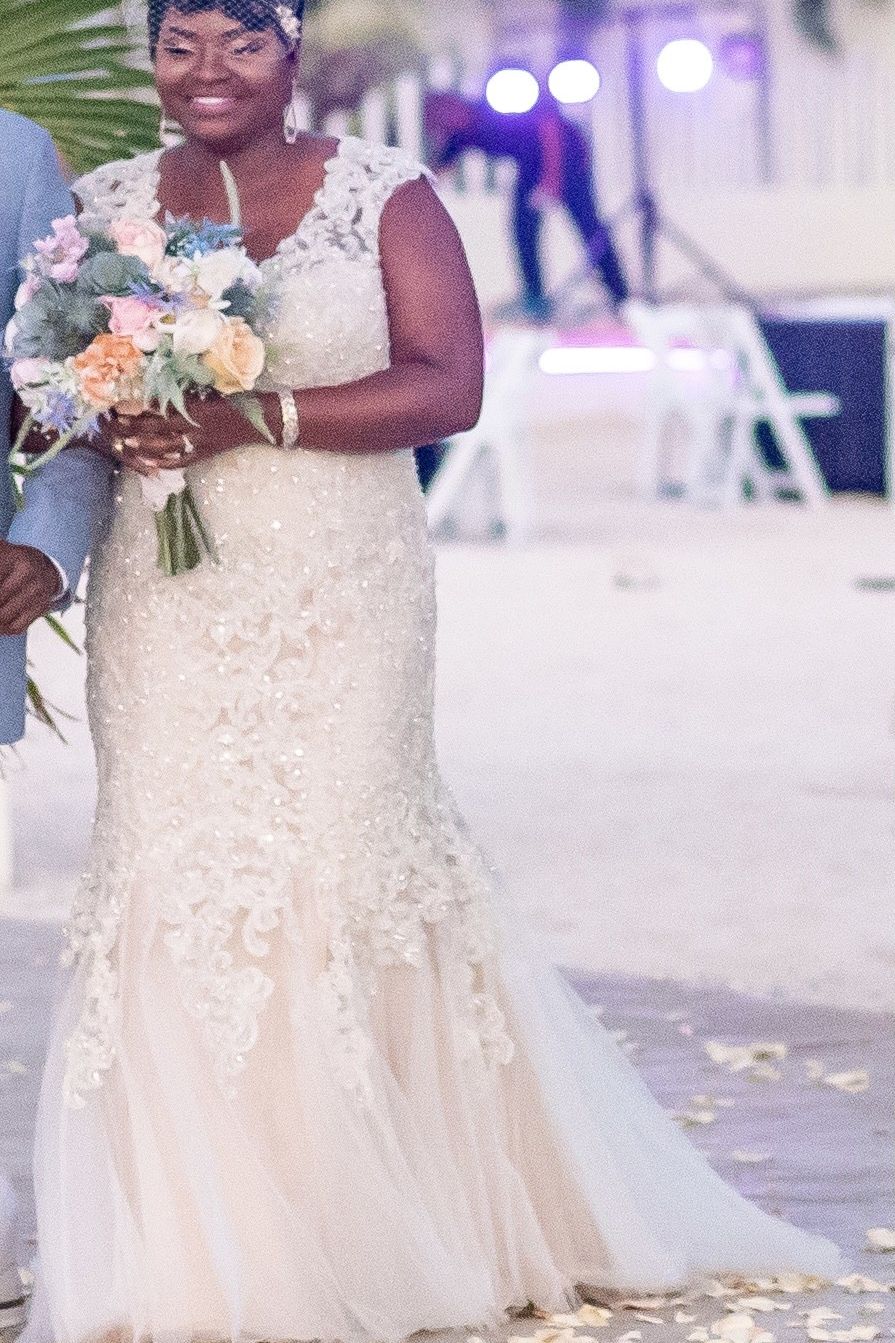 Beyond Dave's Bridal: Where Smart Brides Find Designer Gowns