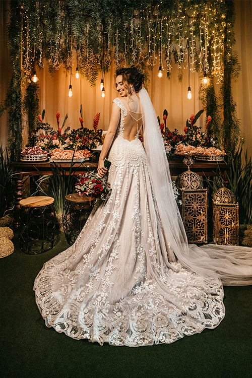 The Kleinfeld Again Guide to Pre-Owned Wedding Dresses The Kleinfeld Again Guide to Pre-Owned Wedding Dresses