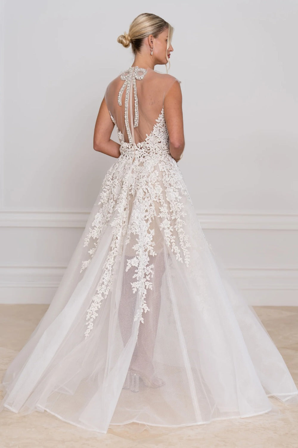 Sample Reem Acra Beauty Mark Gown STYLE6020