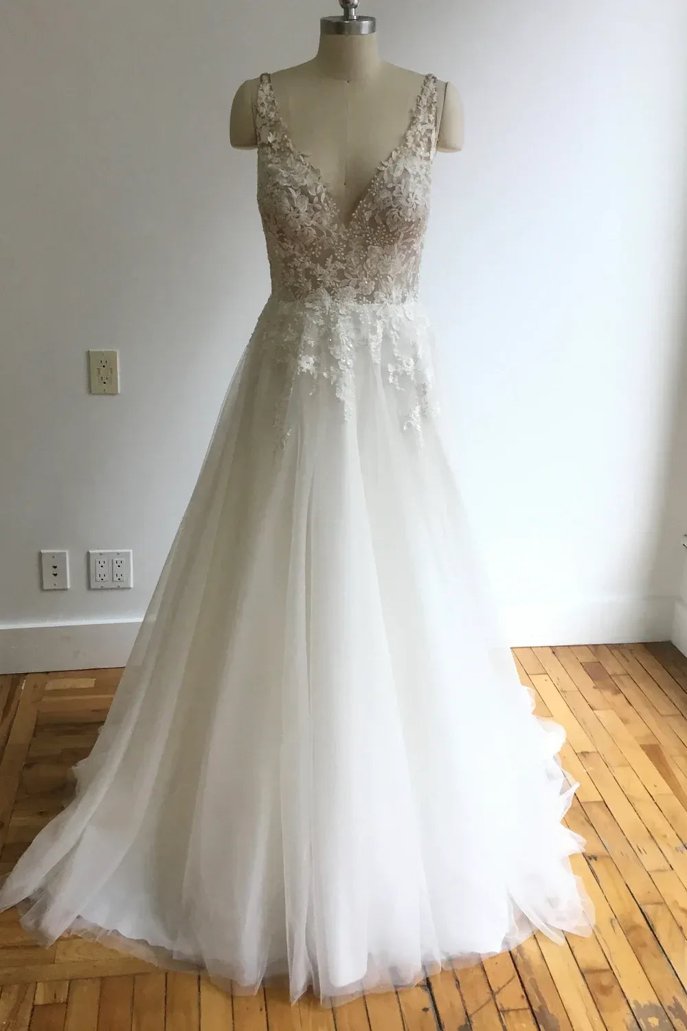 Pronovias TIANZI-DC-NOLINE 1