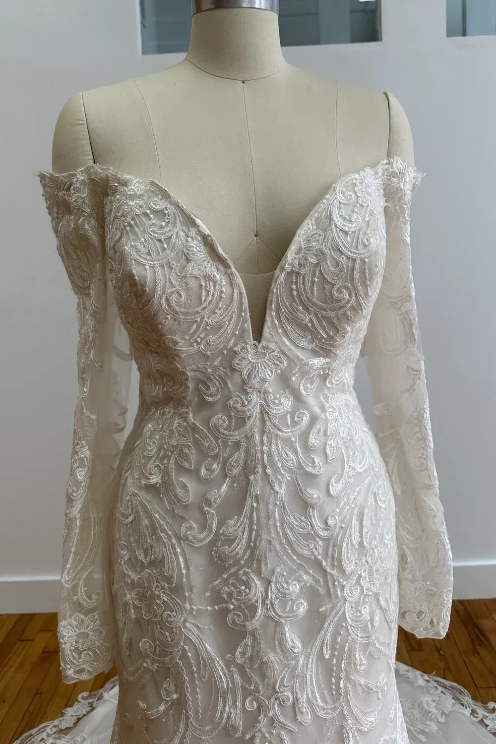 Maggie Sottero Viola-A01 1