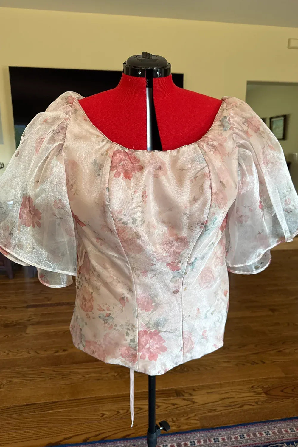 Fabulous Fabrications by Jen Isabella Gown size 18-20 1
