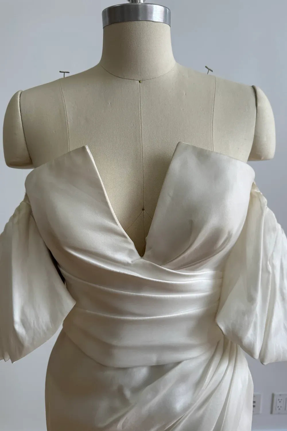 Maison Signore HADRIAN GOWN 1