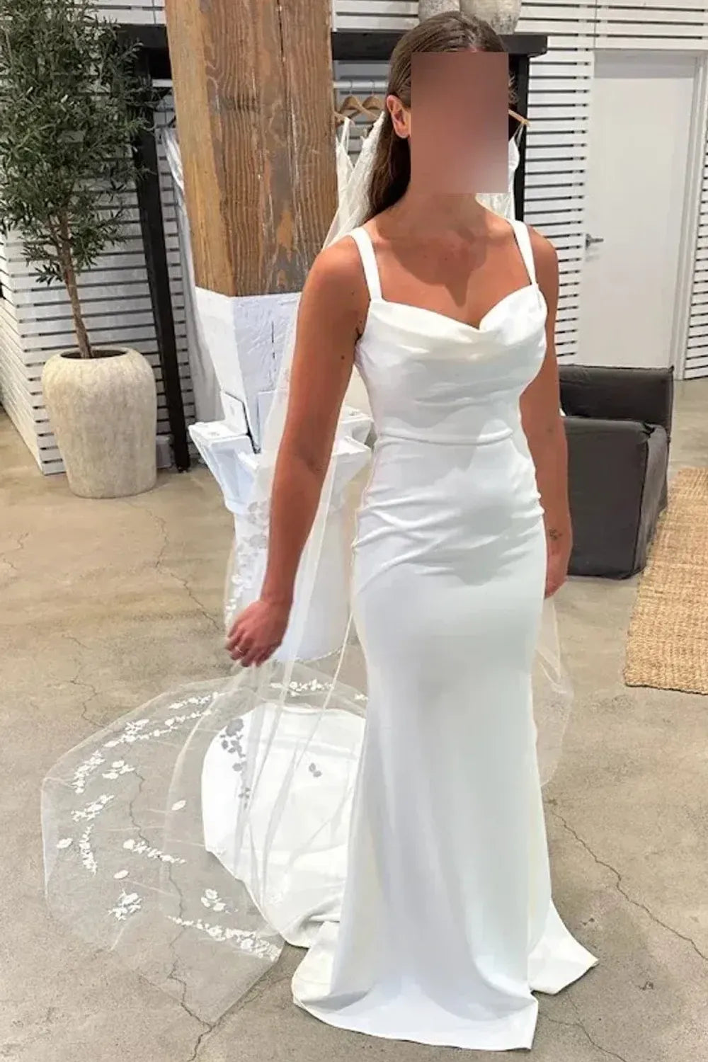 Grace Loves Lace Grace with Veil 7