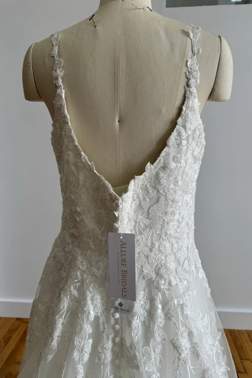 Allure Bridals 9811 5