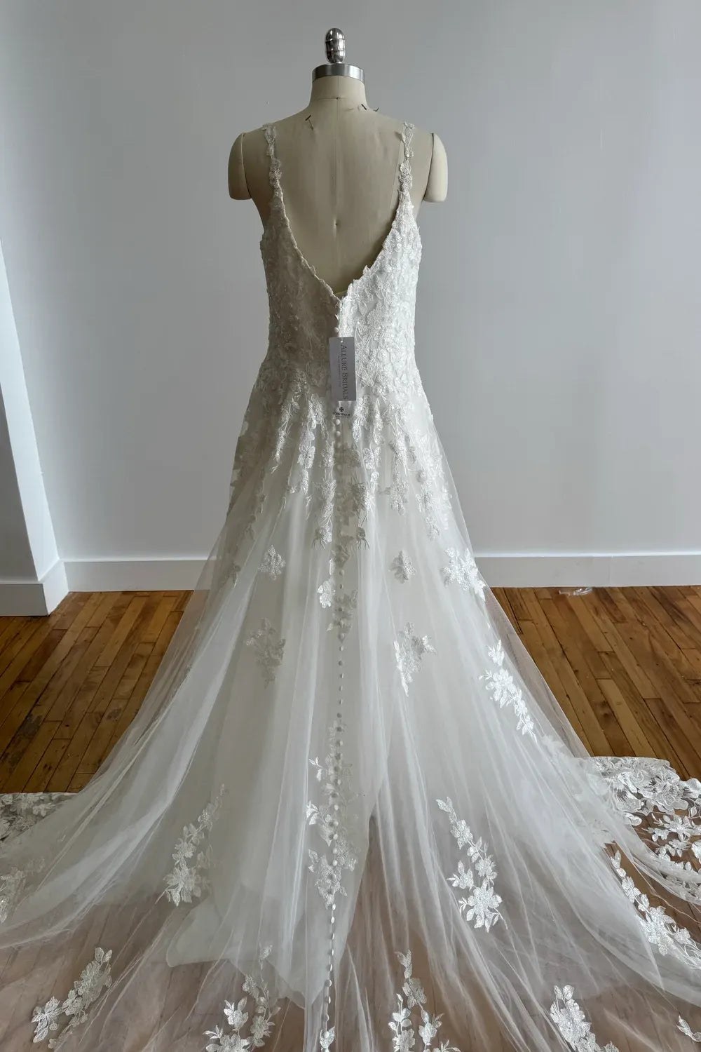 Allure Bridals 9811 3