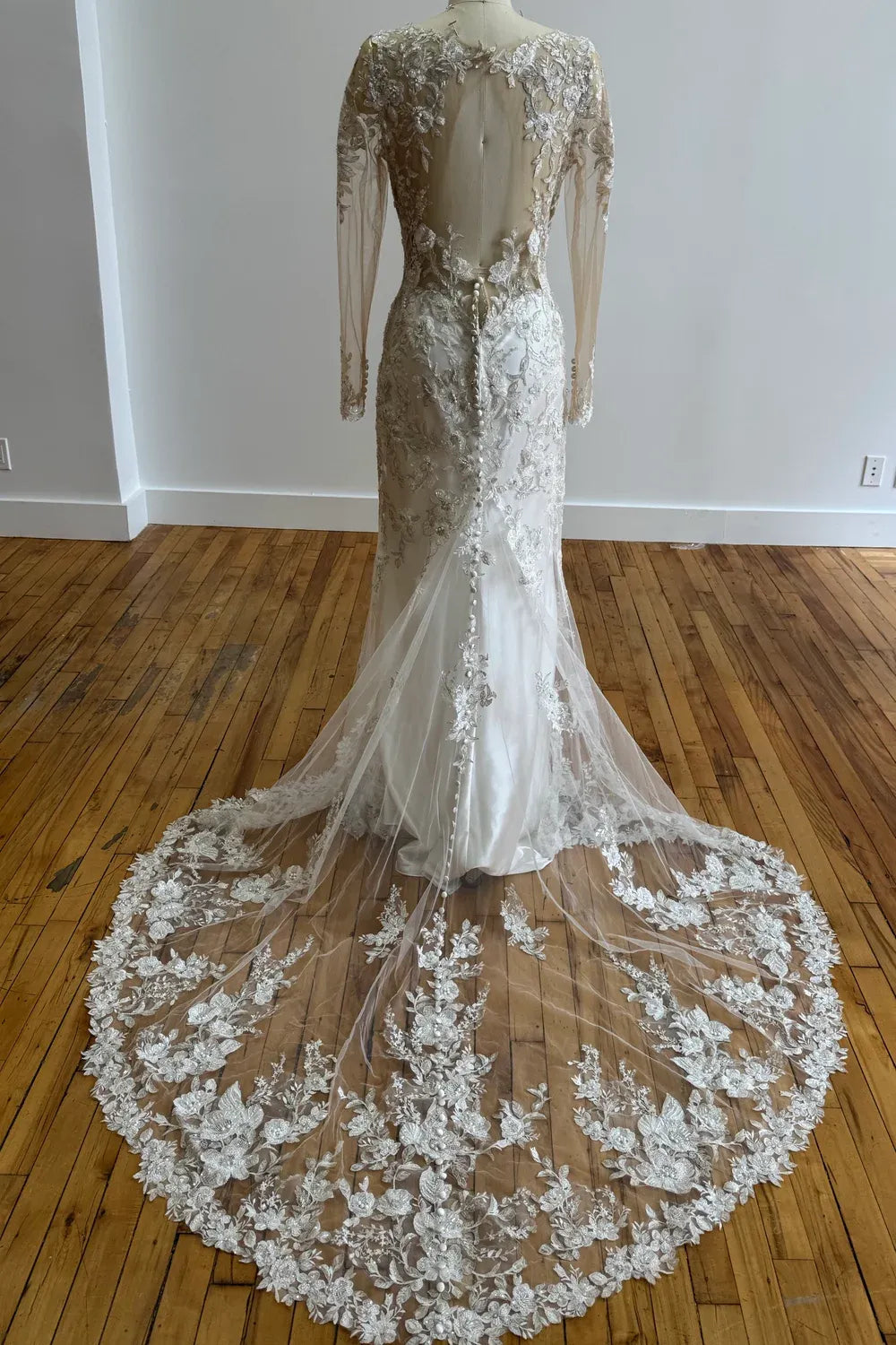 Allure Bridals C624 2