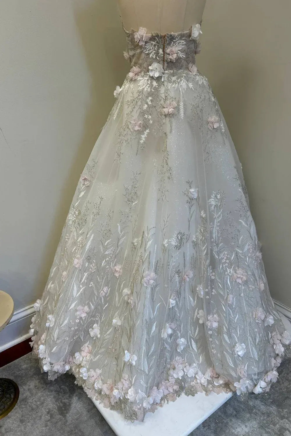 Olia Zavozina Diora 5