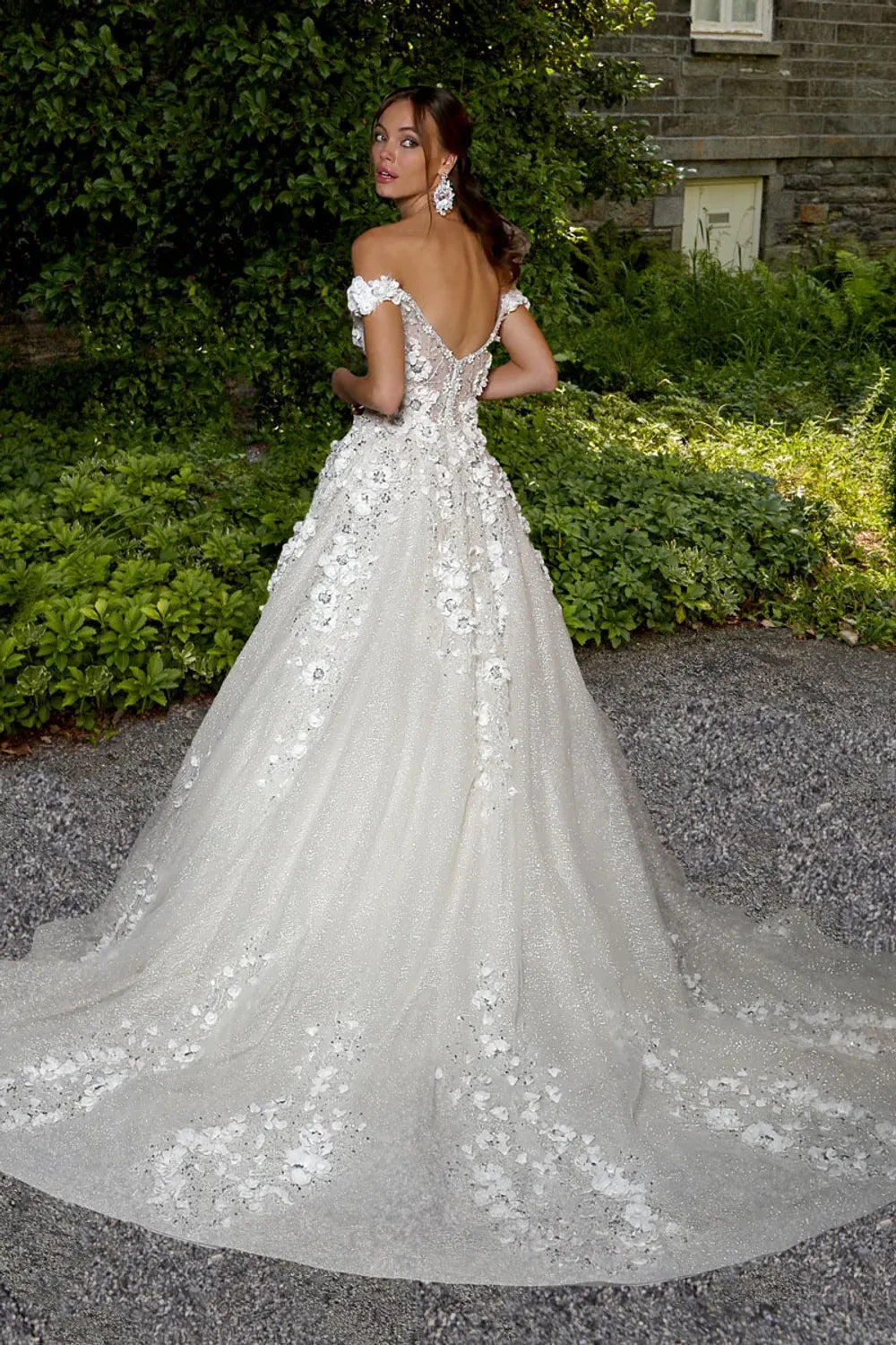 Eve of Milady 382 5
