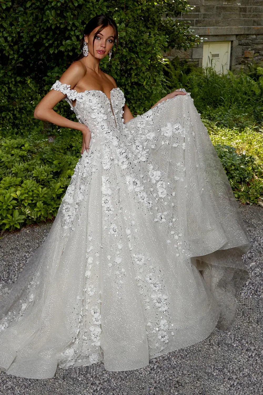Eve of Milady 382 8