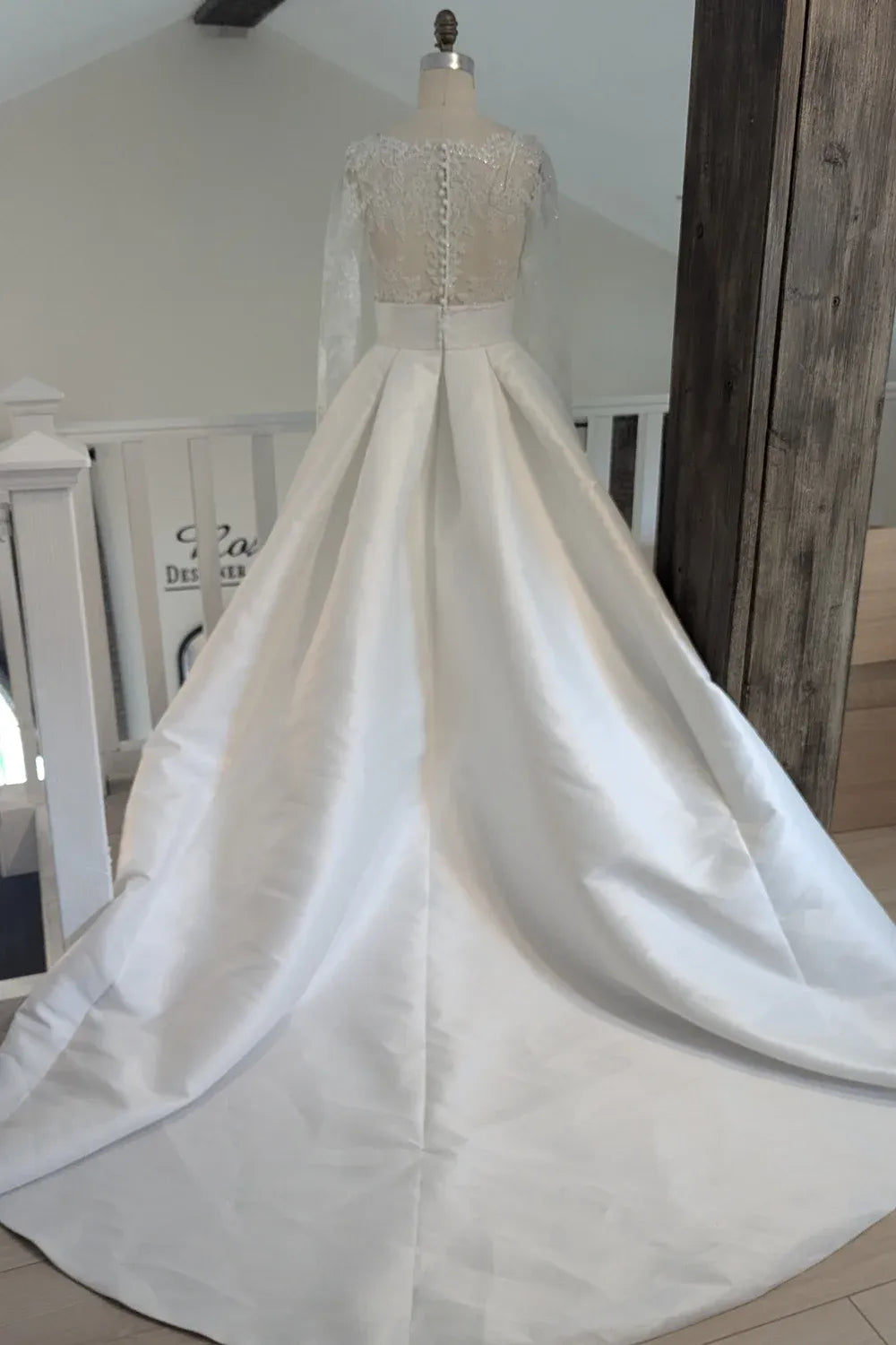 Pronovias Hawaii 4