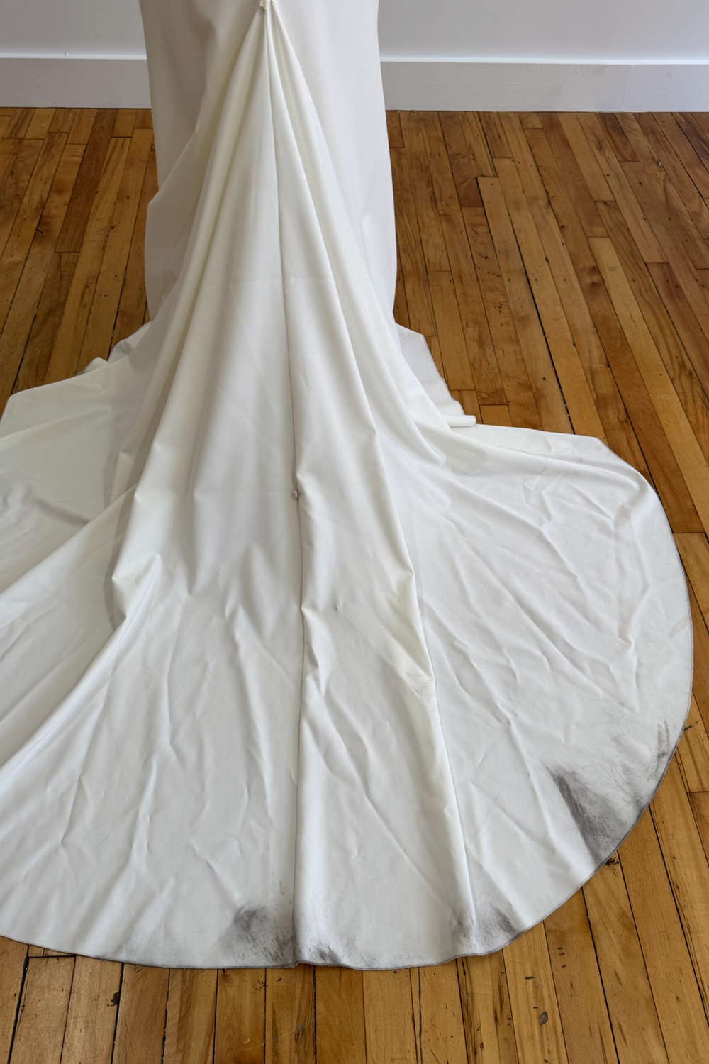 Anna Campbell DARCYSKIRT 3