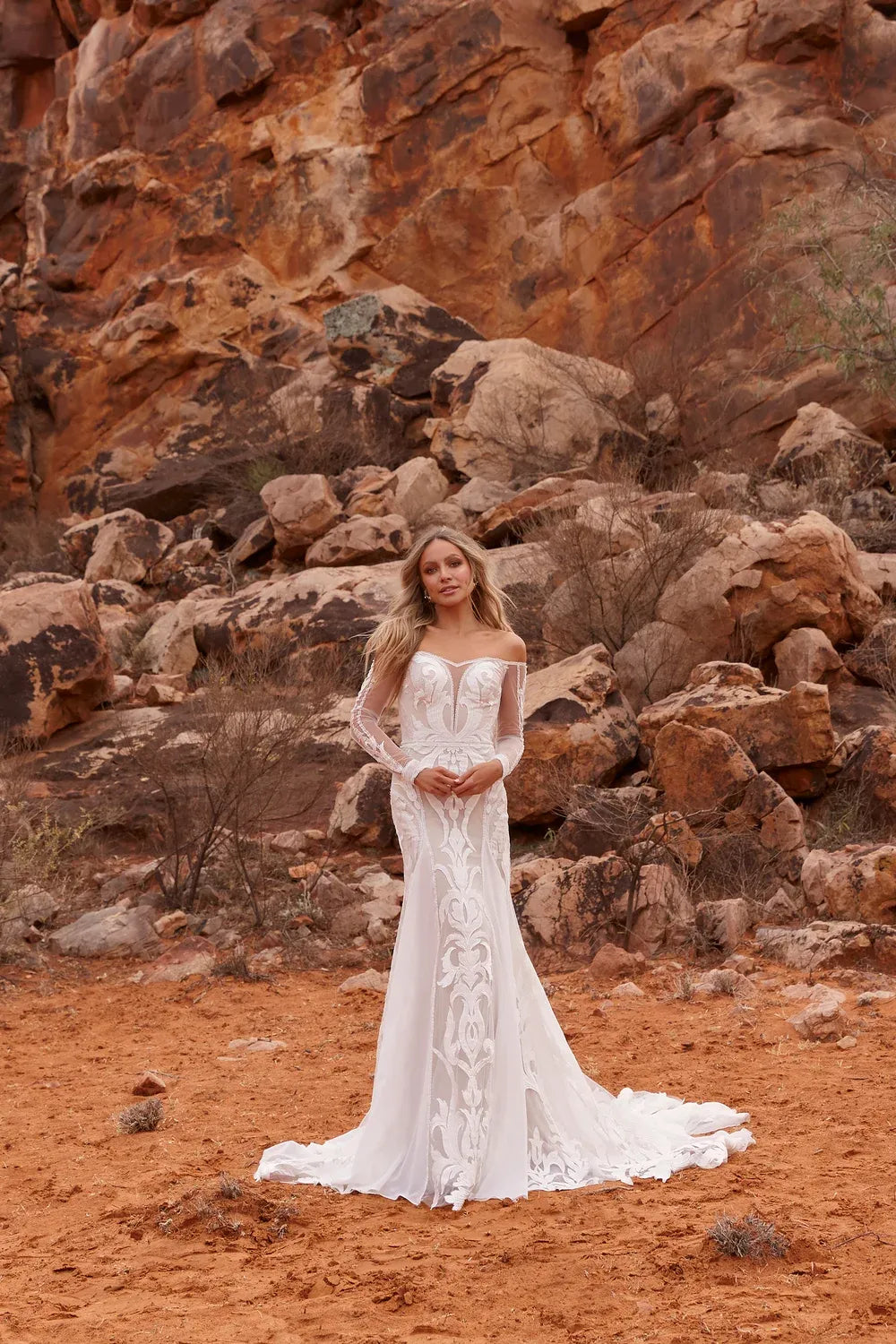 Evie Young Bridal Zuri 0