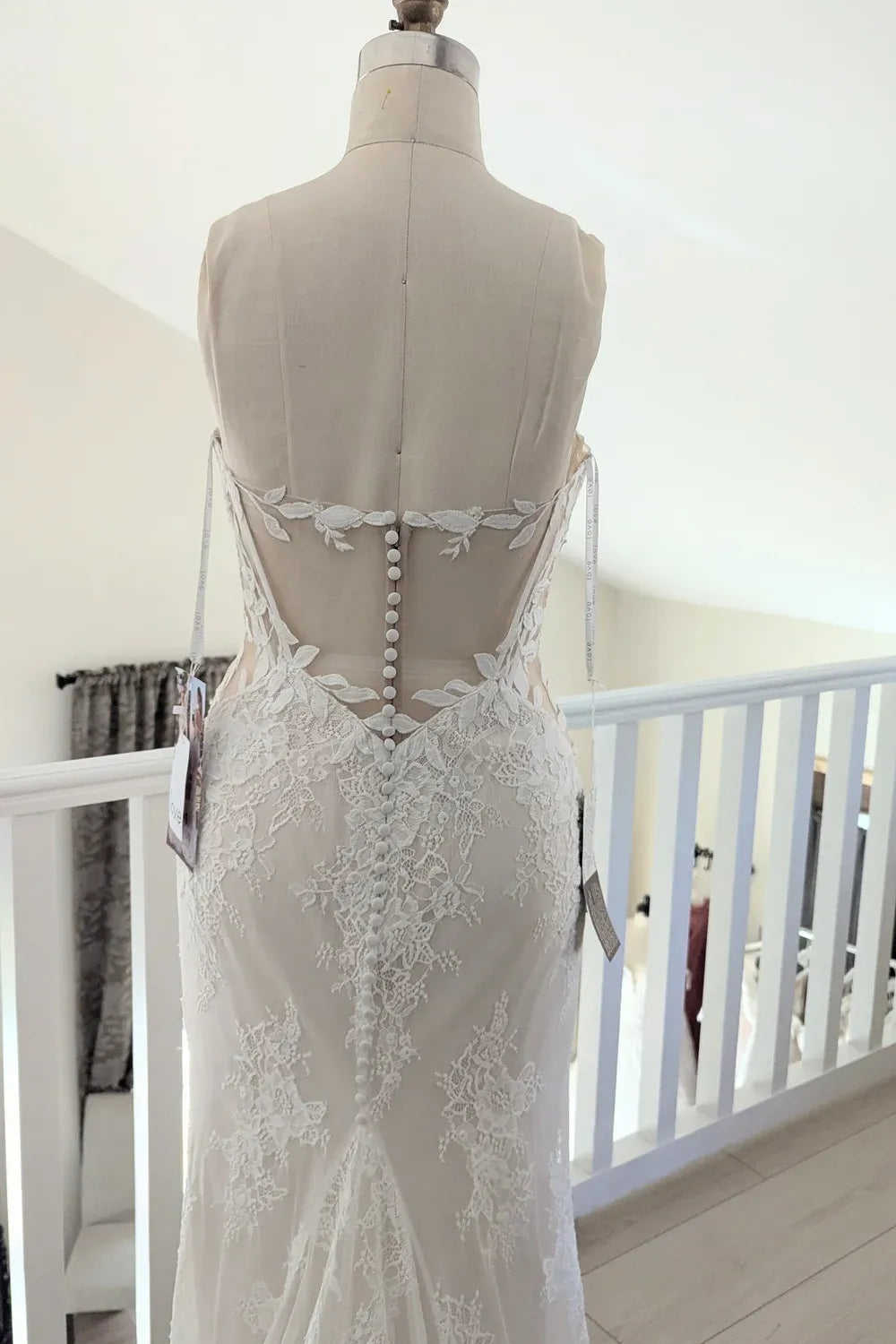 Enzoani Cadence 5