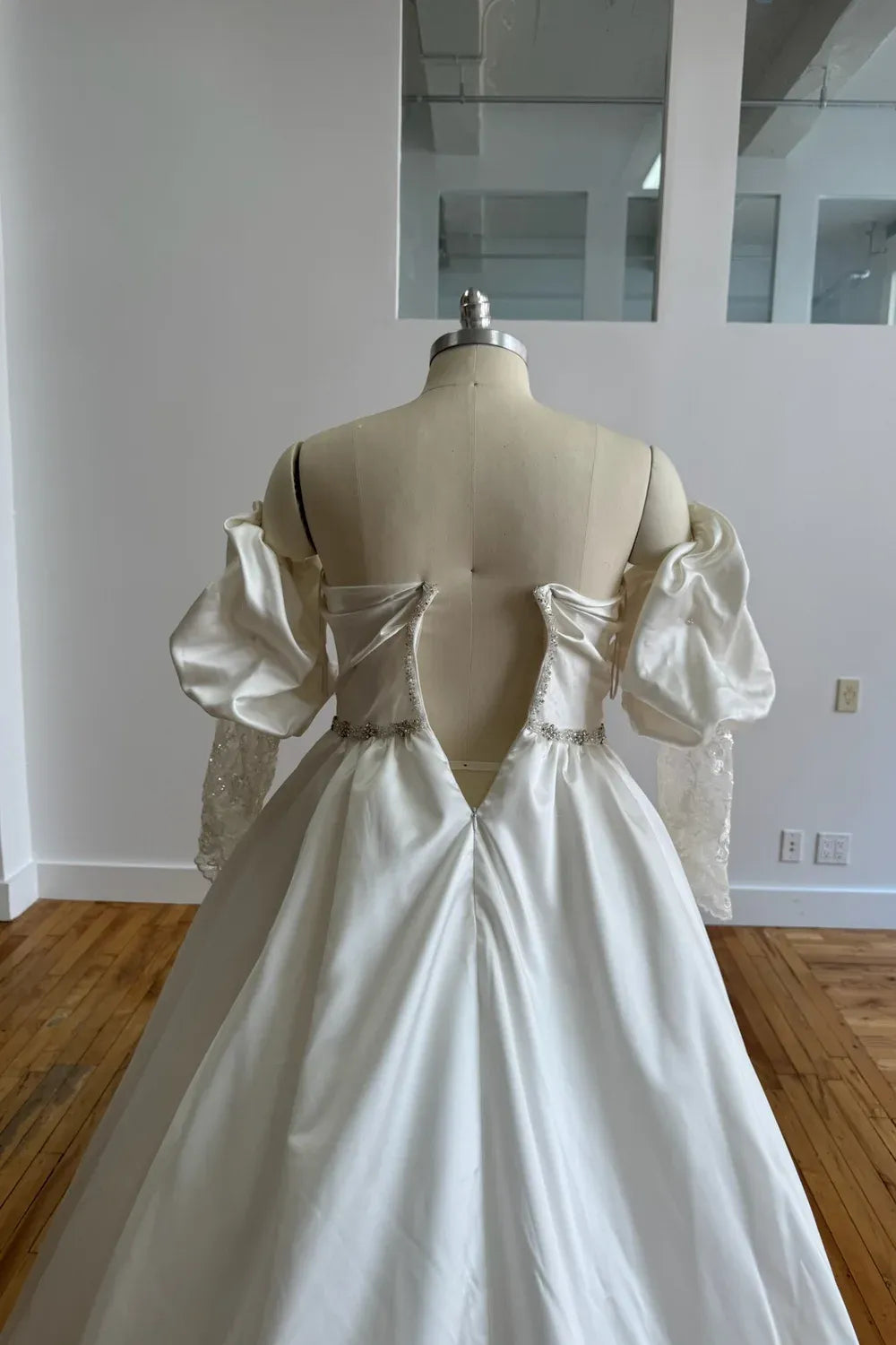 Eve of Milady 1674XS-SLEEVE 1
