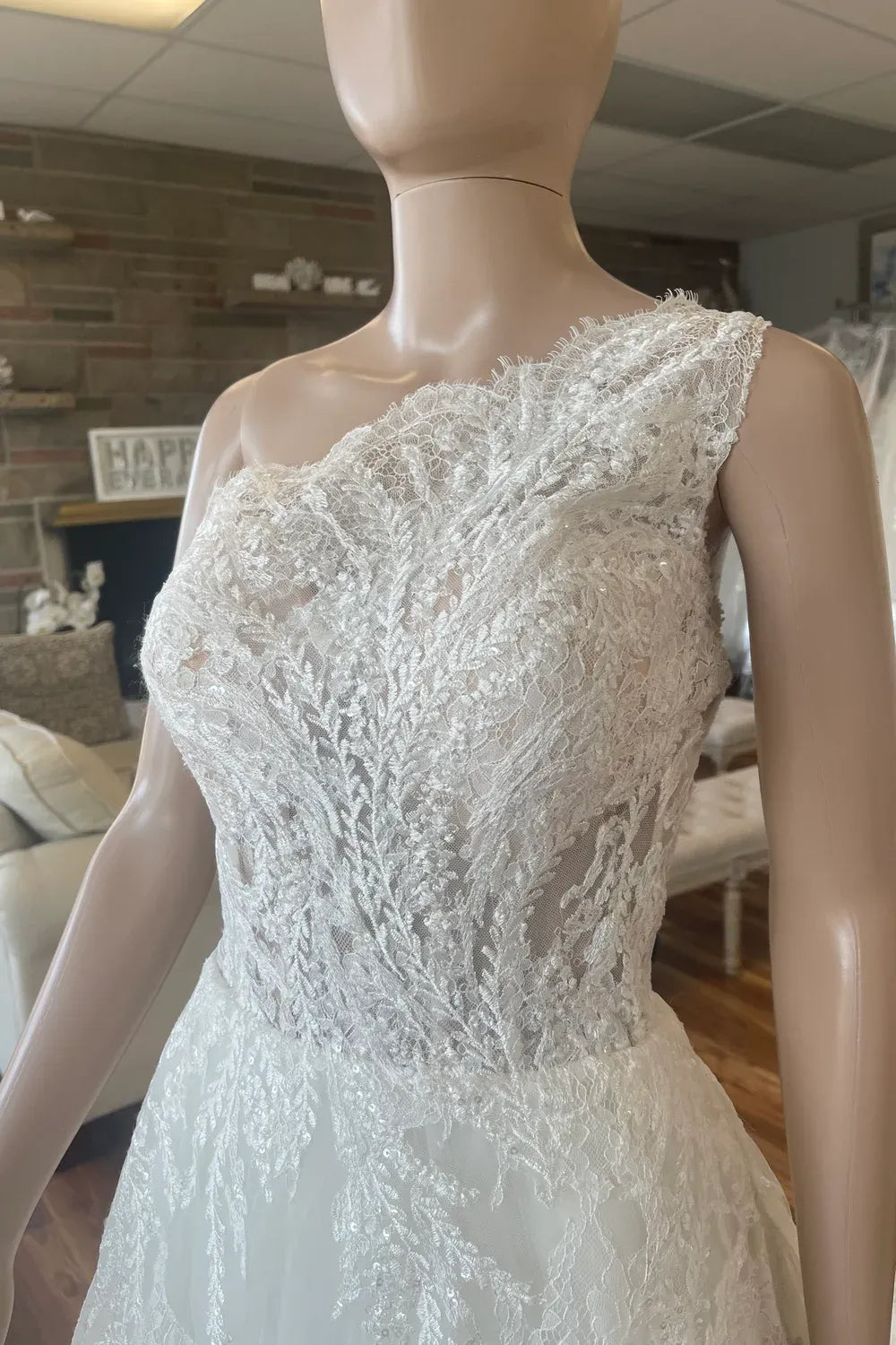 Pronovias Varda 10