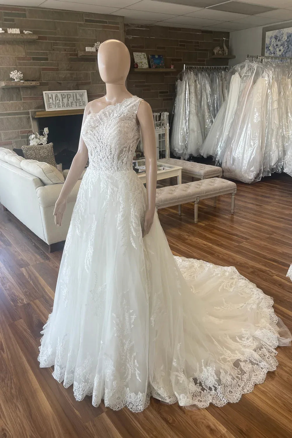 Pronovias Varda 11