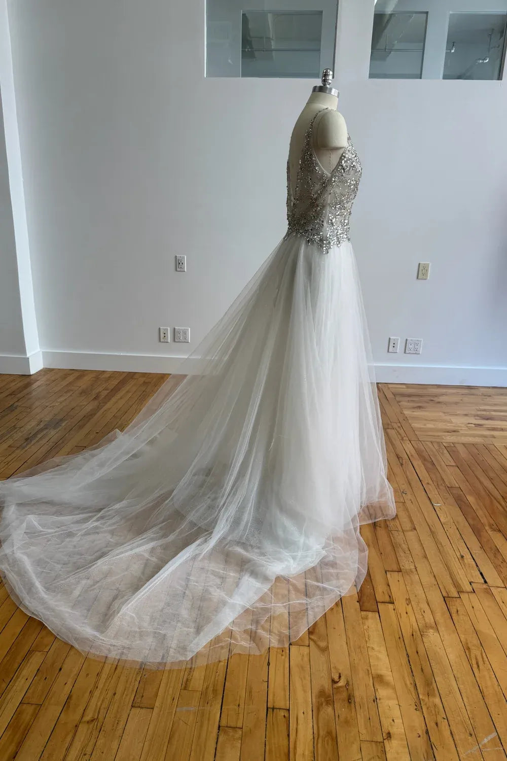 Lazaro Ashlyn 6