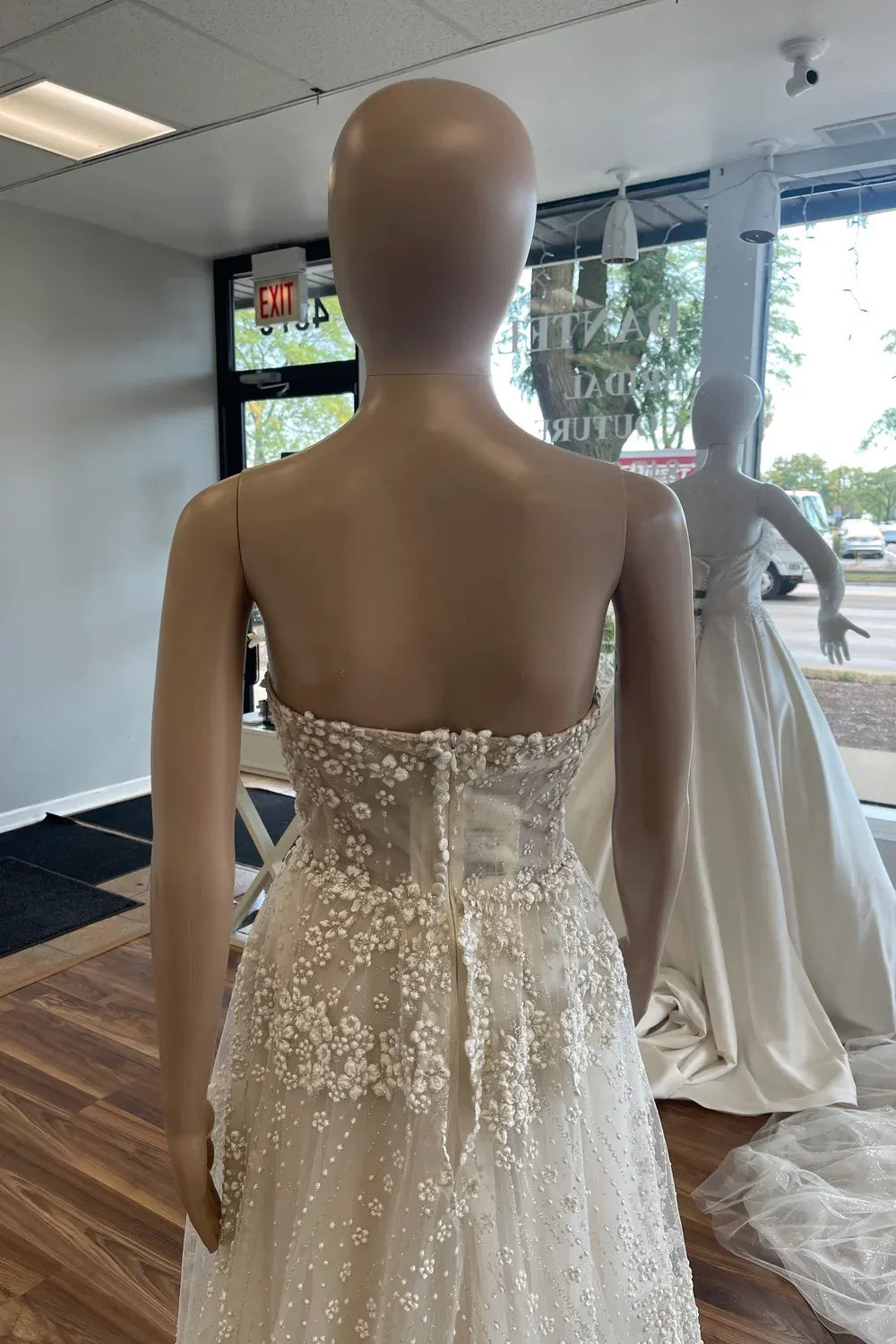 Pronovias Lucrezia 8