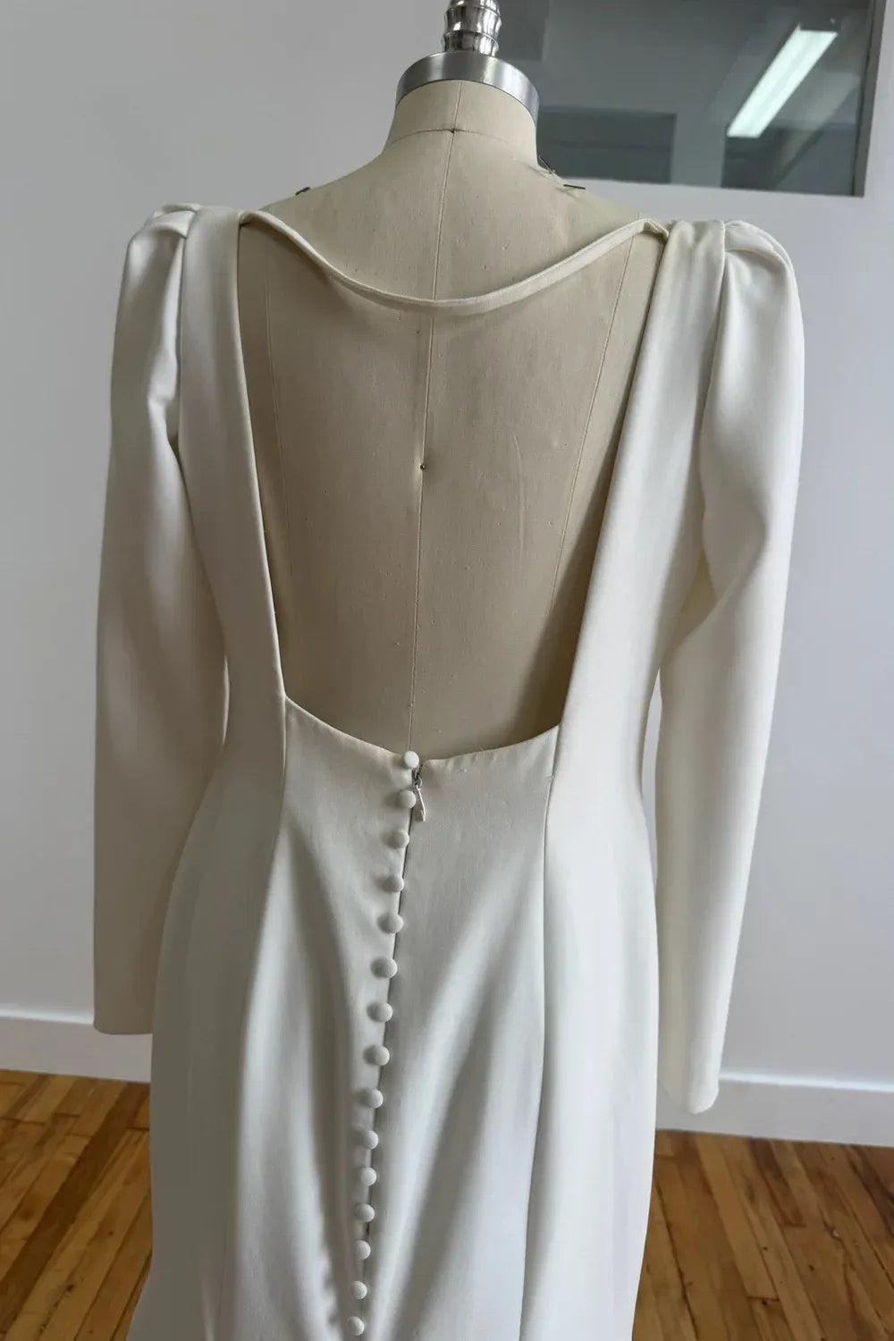 Paloma Blanca 5003 4