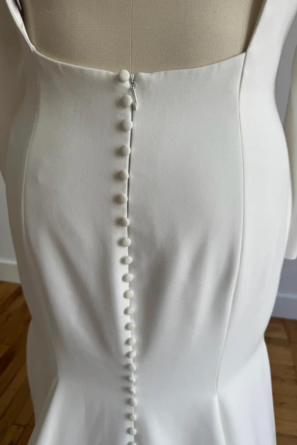 Paloma Blanca 5003XS 4