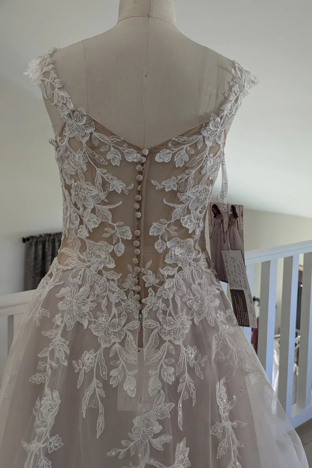Enzoani Etoile Emma 6