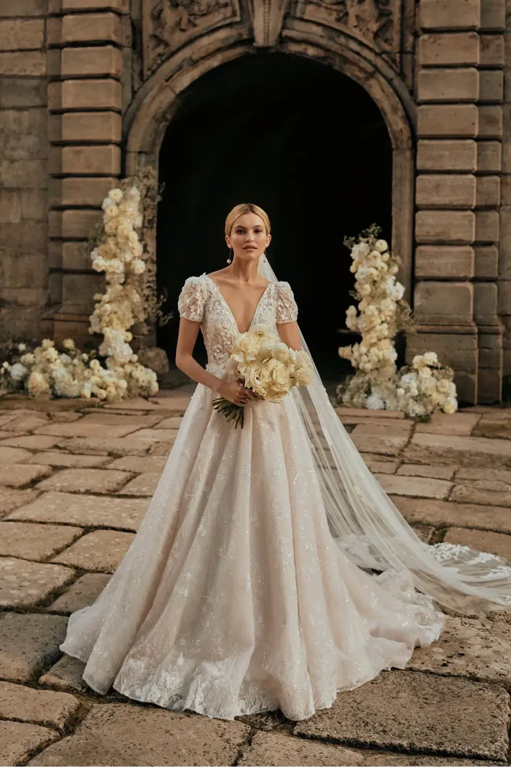 Luce Sposa Christiana 0