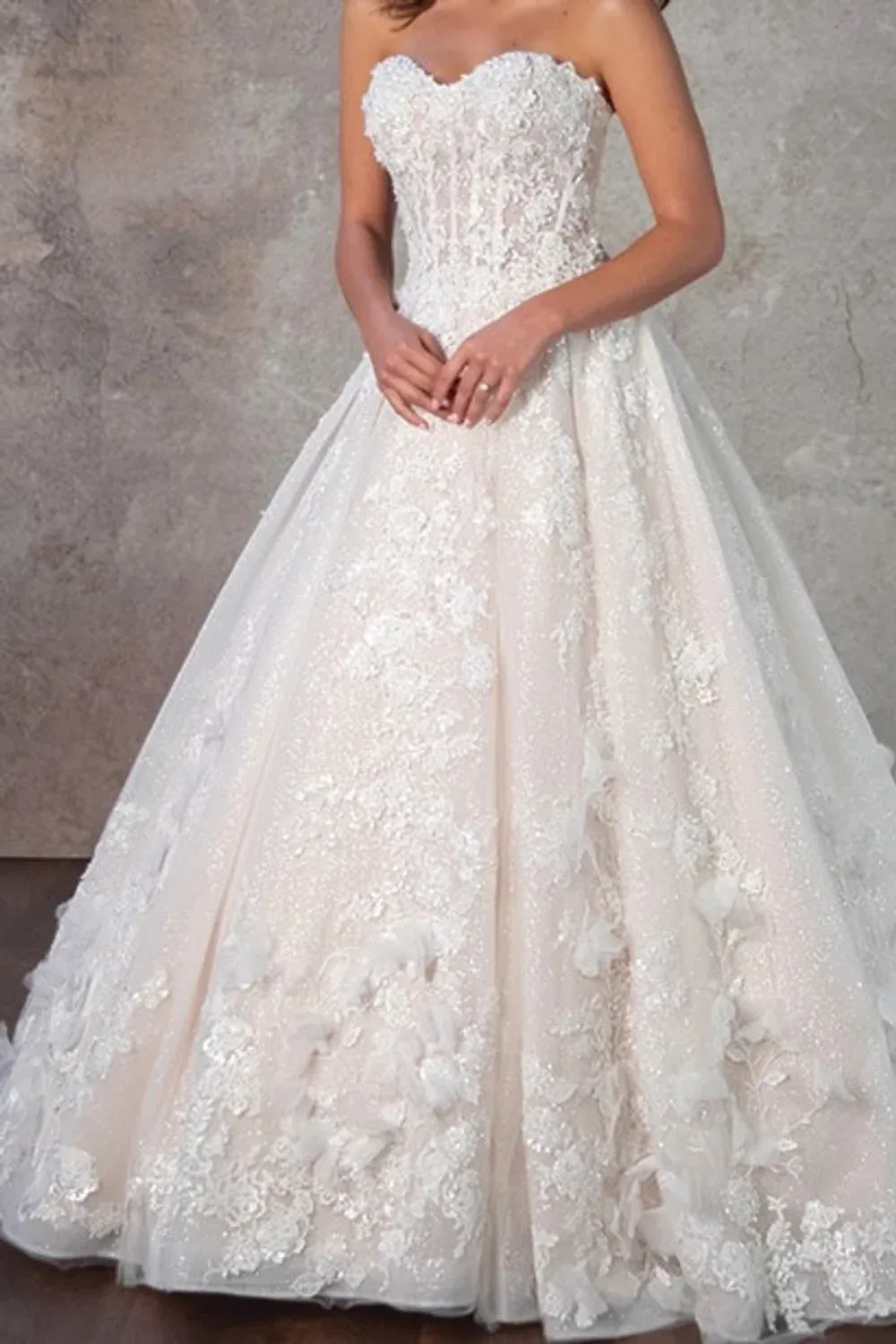 Essense of Australia D4112 with Veil and Headpiece 7