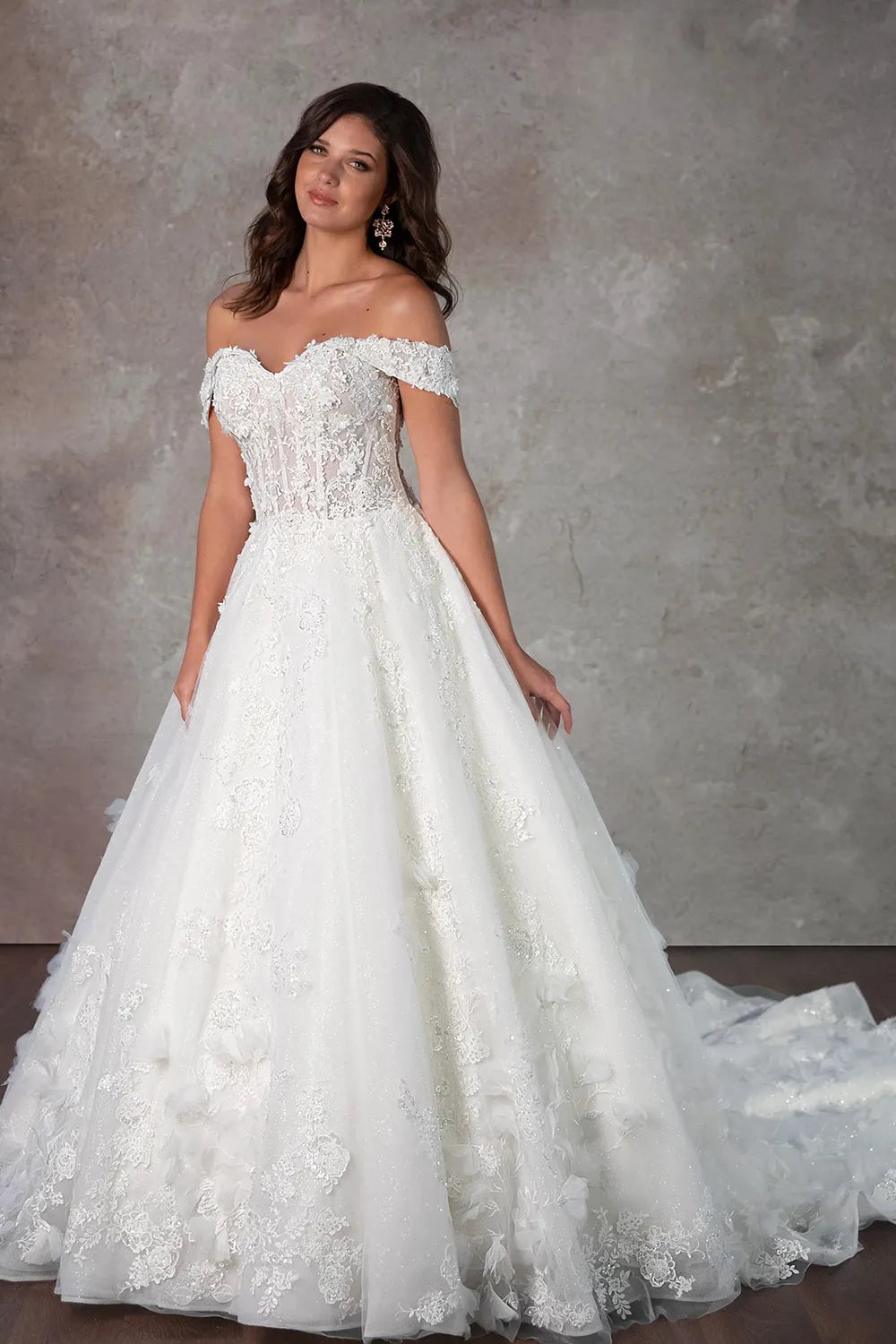Essense of Australia D4112 with Veil and Headpiece 0