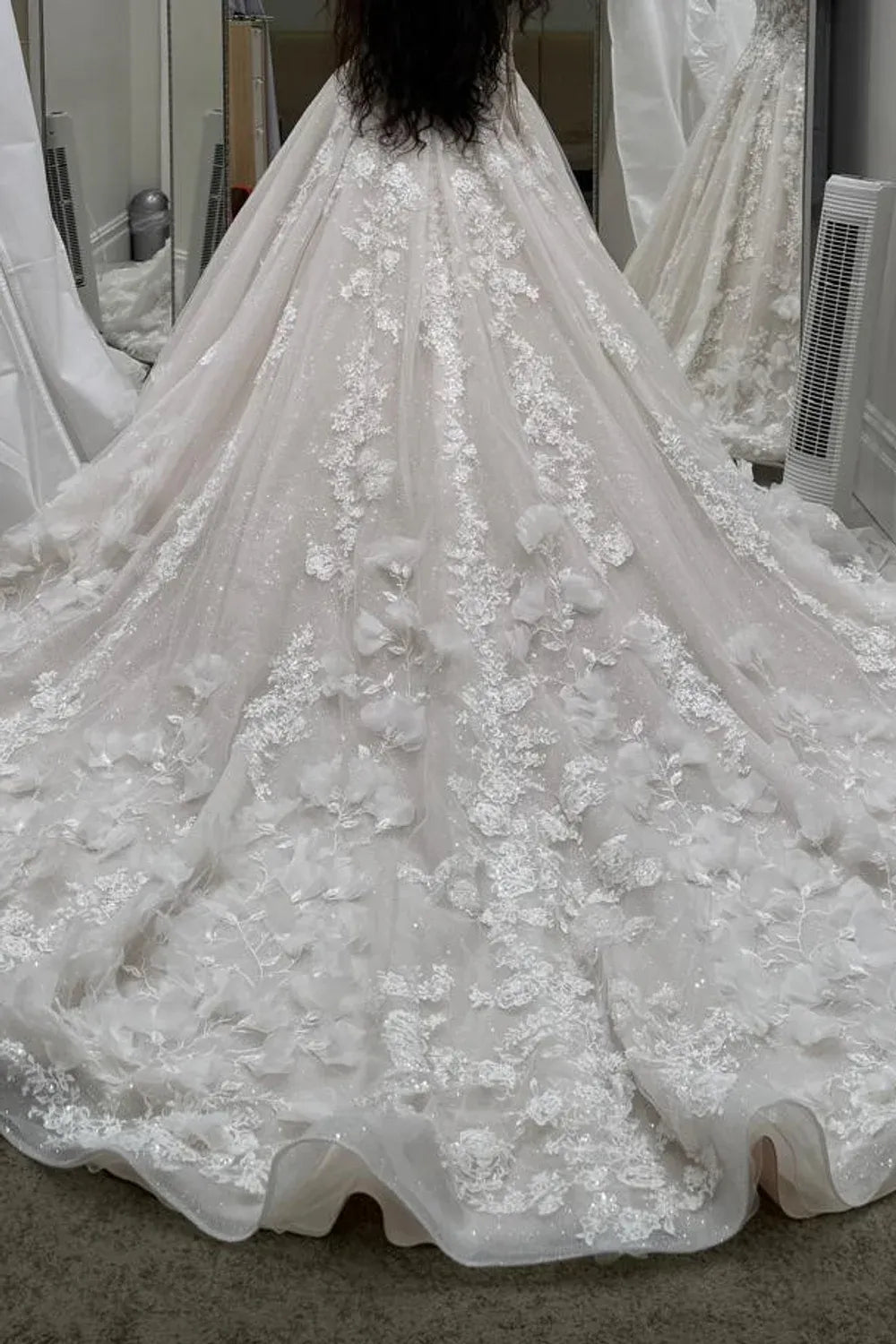 Essense of Australia D4112 with Veil and Headpiece 6