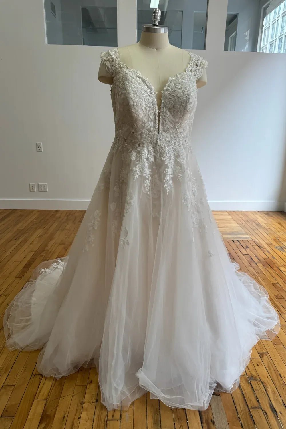 Stella York 6850XS 0