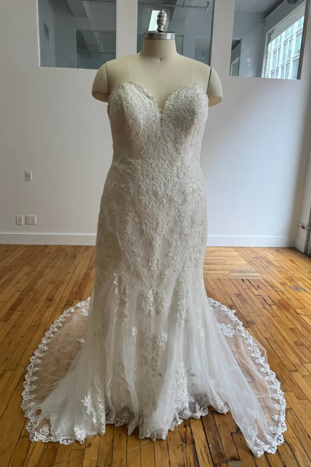Stella York 6814XS 0