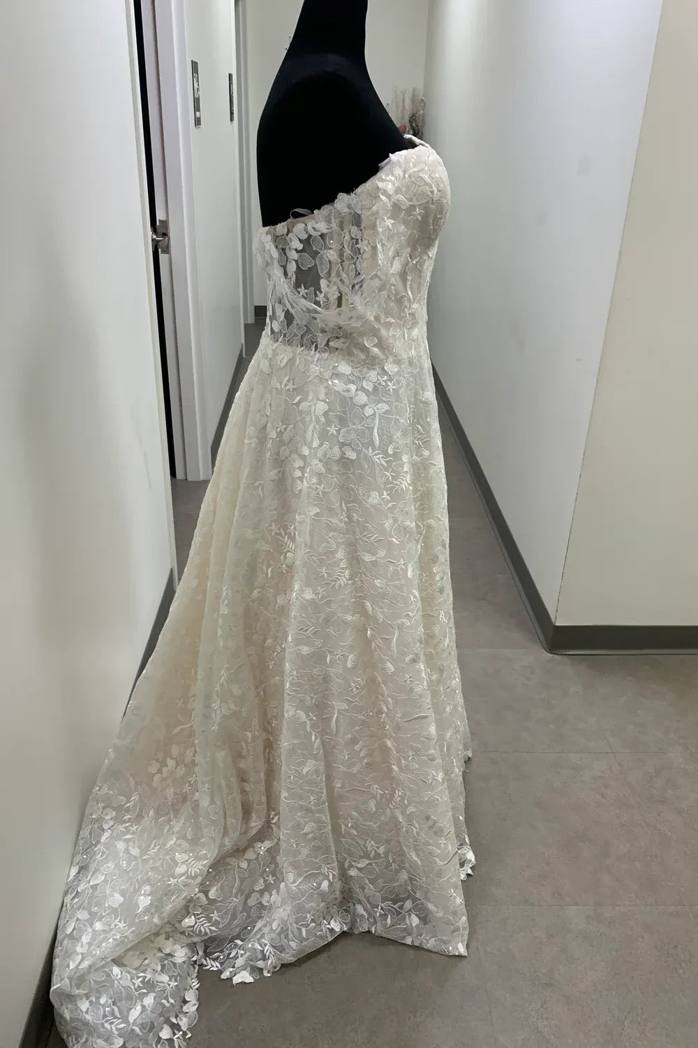 Casablanca Bridal Addilyn 3